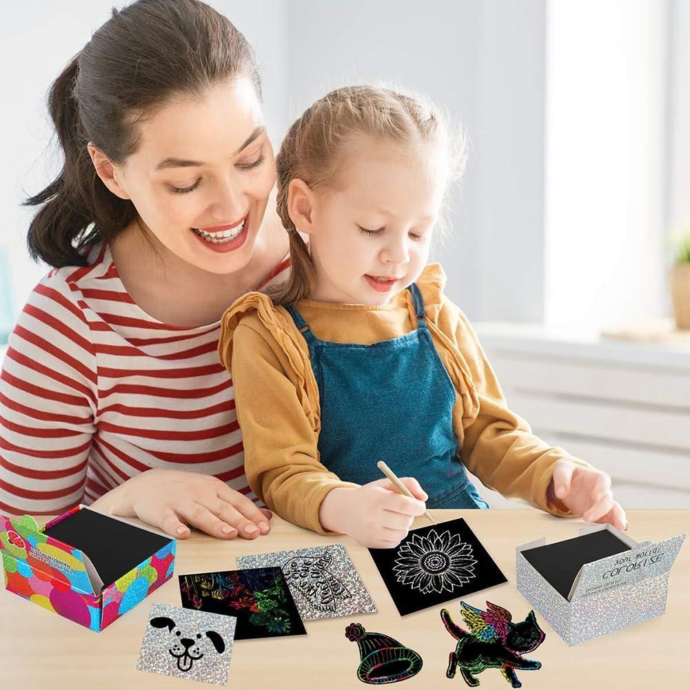 Rainbow Paper（8.5cm*8.5cm） Colorful ReflectivePaper Mini Notes Artistic Drawing Set with Black Coating Reveals Colorful Pattern