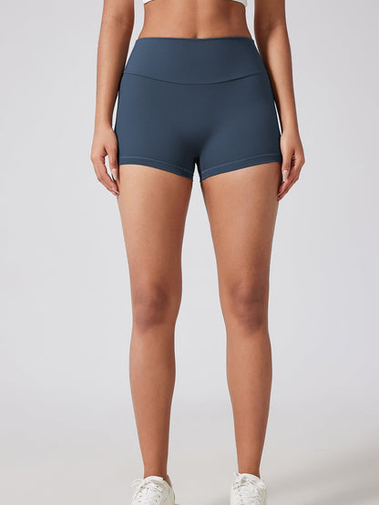 Fitness Shorts with Pockets, Sports Yoga Pants for Women, Bare-Skin Peach Butt Workwear Tight Shorts