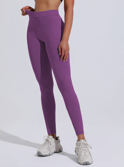 Naked-Feel Yoga Pants for Women in Barbie Pink, High-Waisted, Butt-Lifting, Outerwear, Outdoor Sports, Seamless Fitness Wear, Tight-Fitting Long Pants