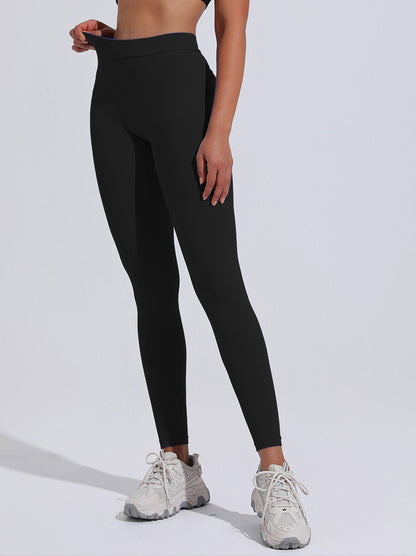 Naked-Feel Yoga Pants for Women in Barbie Pink, High-Waisted, Butt-Lifting, Outerwear, Outdoor Sports, Seamless Fitness Wear, Tight-Fitting Long Pants