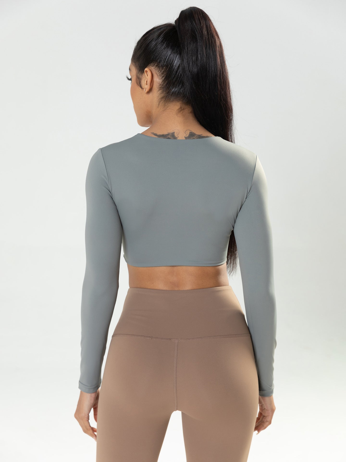 Women's Long-Sleeve Fitness Shirt with Deep V-Neck, Slim-Fit, Breathable, Crop Top for Outdoor Yoga